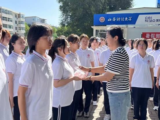 图示, 示意图
中度可信度描述已自动生成:ver1